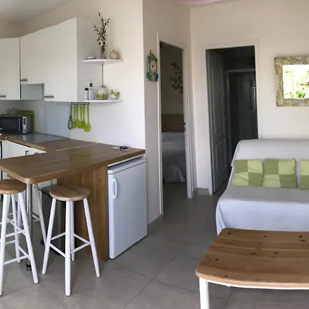 Les Jasmins Appartement *